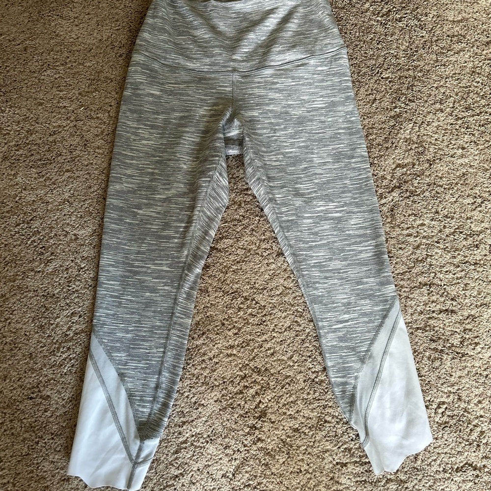Lululemon Wunder Under Special Edition Cropped Leggings - Picture 2 of 5